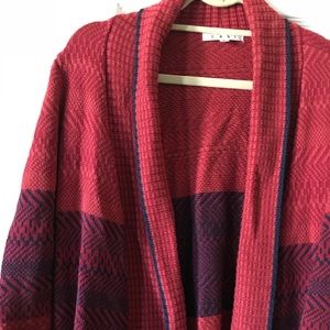 Trench length sweater